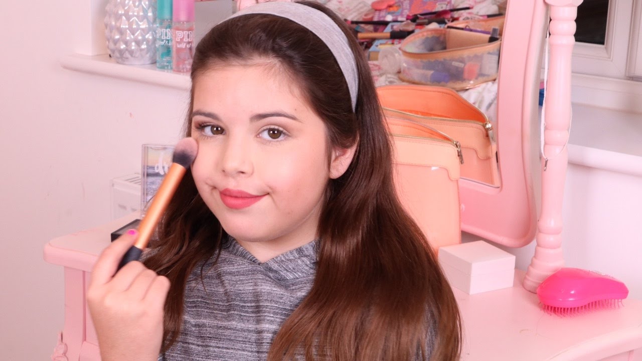 Makeup Tutorial | By Sophia Grace